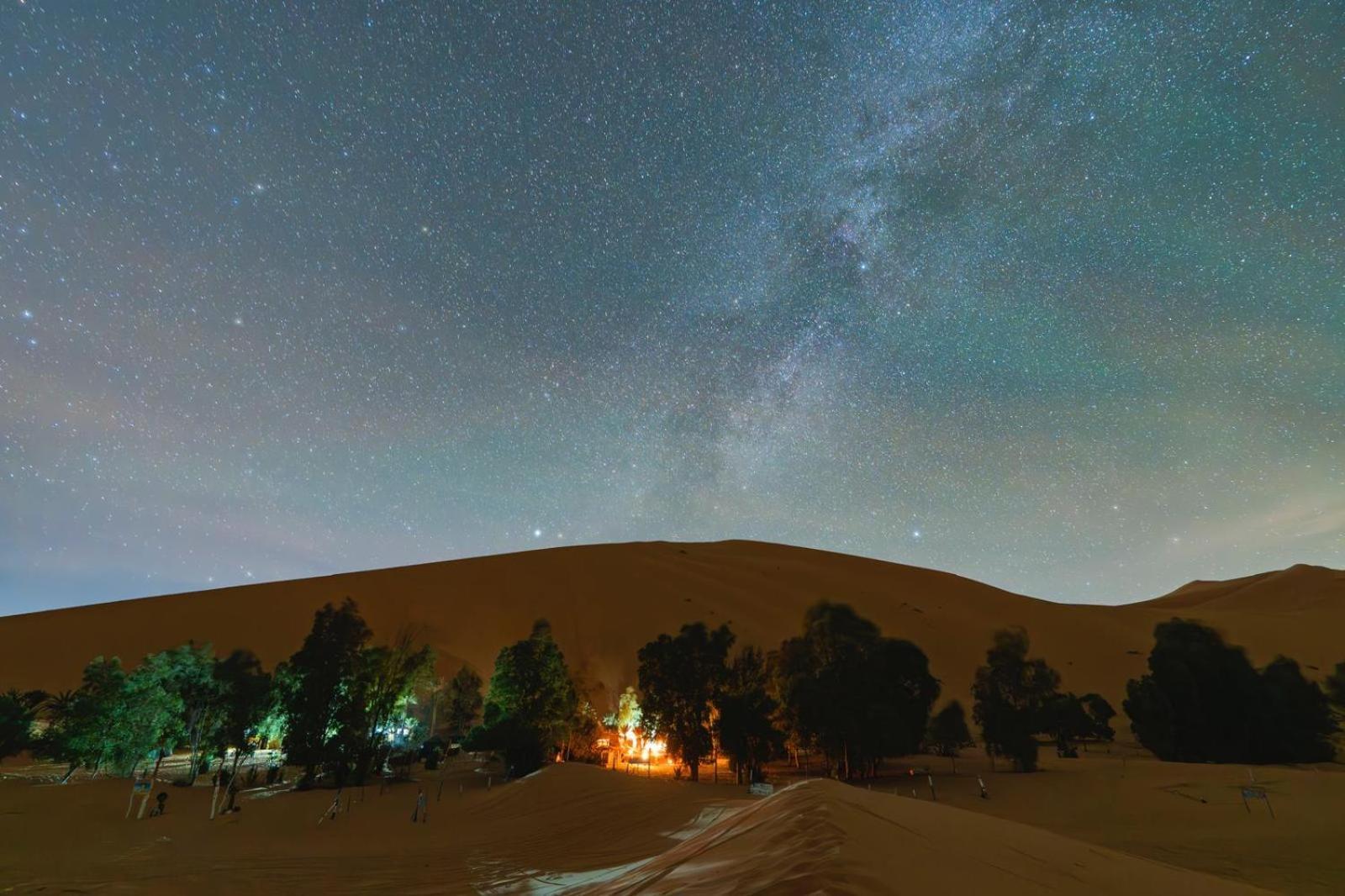 Oasis Desert Camp Obira Merzouga Bagian luar foto