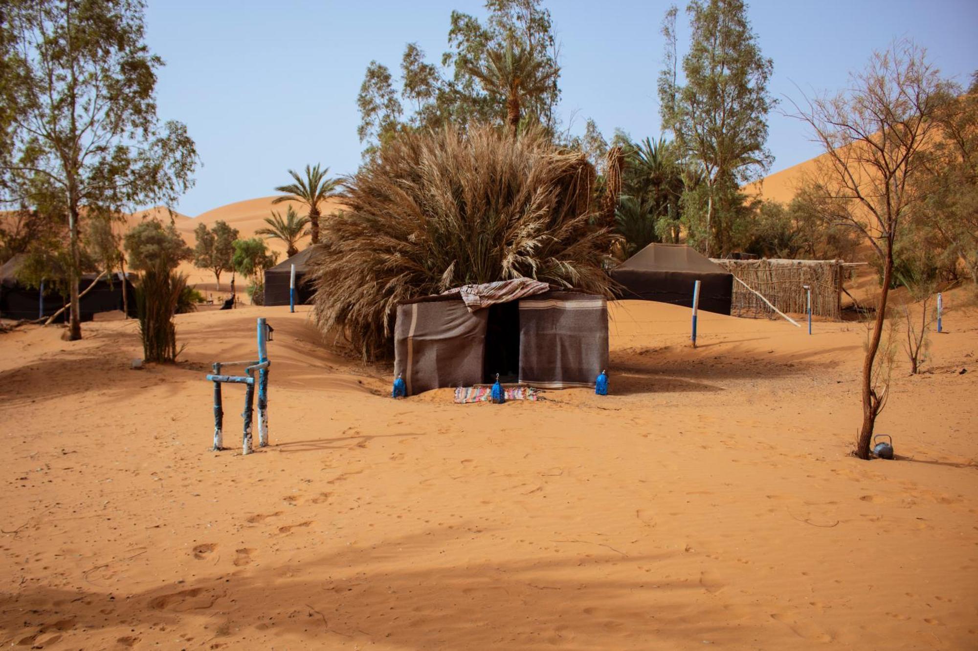 Oasis Desert Camp Obira Merzouga Bagian luar foto